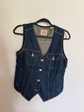 Levi's Indigo Denim Button Vest